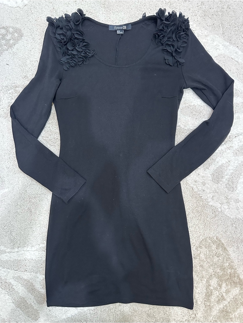 Forever 21 Black Long-Sleeve Floral Appliqué Bodycon Dress